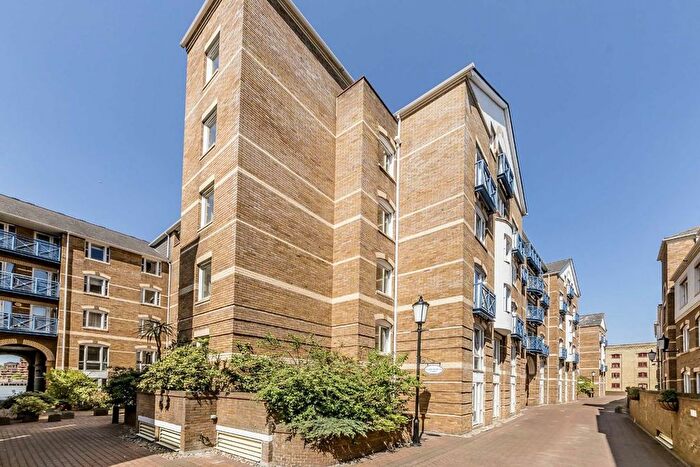 2 Bedroom Flat To Rent In King Amp; Queen Wharf, Rotherhithe, SE16
