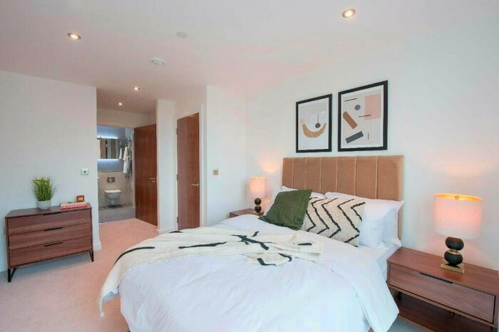 1 Bedroom Apartment To Rent In Napier Road, Reading, Berkshire, RG1