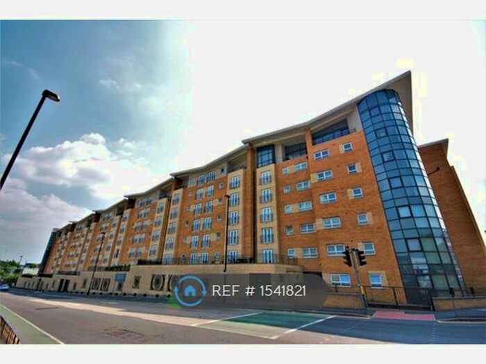 2 Bedroom Flat To Rent In Middlewood Street, Salford, M5