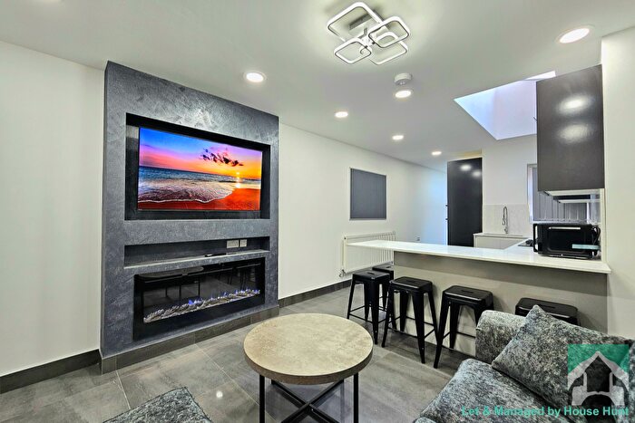 5 Bedroom Terraced House To Rent In Winnie Road, Birmingham, B29