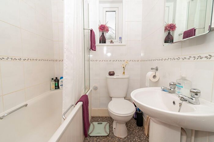3 Bedroom Terraced House For Sale In Salisbury Avenue, Ramsgate, CT11