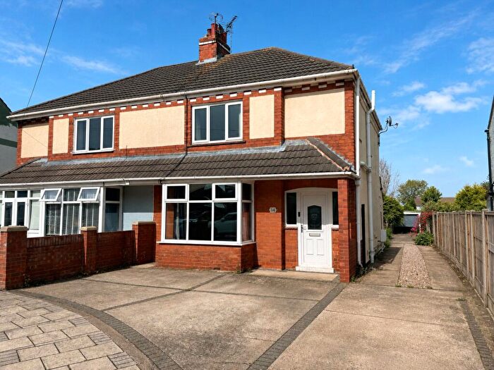 3 Bedroom Semi-Detached House For Sale In Walker Avenue, Scartho, N.E.Lincolnshire, DN33