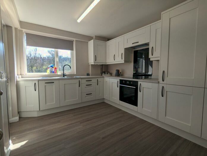 2 Bedroom Apartment To Rent In Ecclesall Road, Sheffield, S11