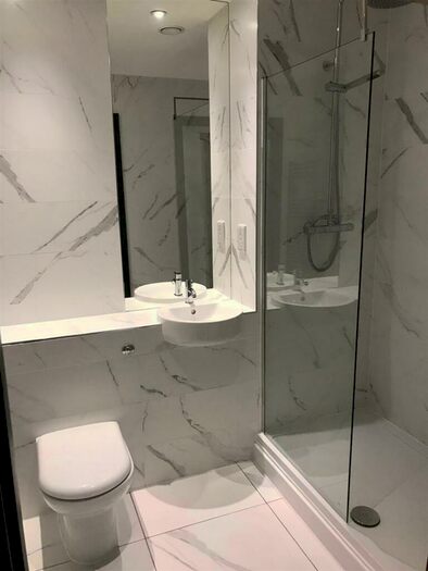 2 Bedroom Apartment To Rent In The Strand, Drury Lane, Liverpool, L2