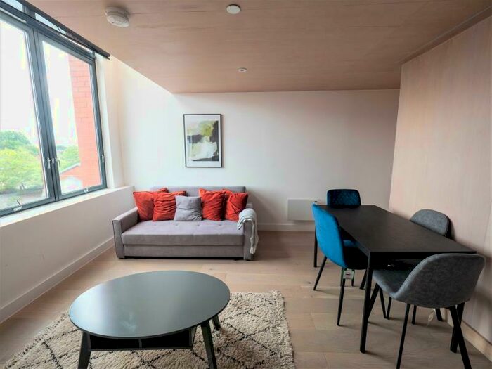 2 Bedroom Apartment To Rent In Sky Gardens :: Castlefield, M15