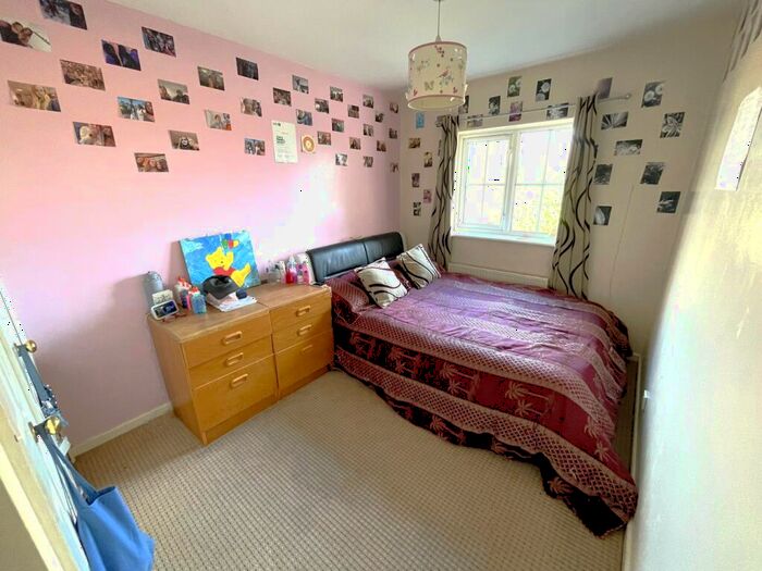 4 Bedroom Detached House For Sale In Nettle Gap Close, Wootton, Northampton, NN4