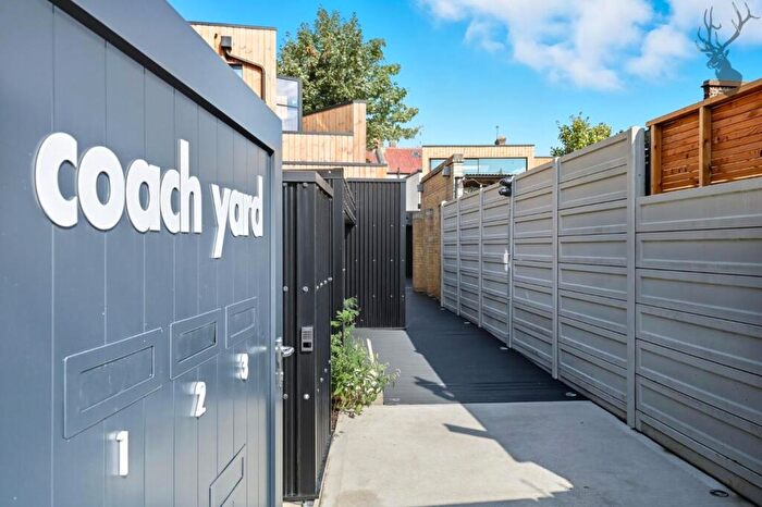 1 Bedroom Apartment For Sale In The Coach Yard, Leyton, E10
