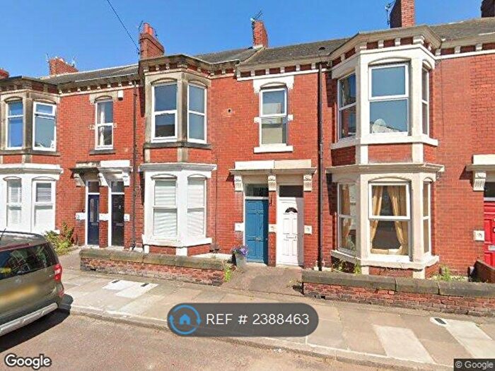 3 Bedroom Flat To Rent In Whitefield Terrace, Newcastle Upon Tyne, NE6