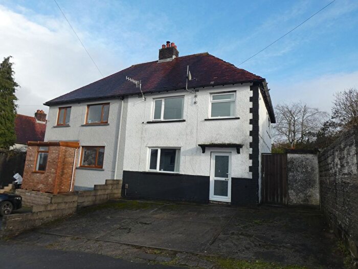 3 Bedroom Semi Detached House For Sale In Caederwen Road, Cimla, Neath ., SA11