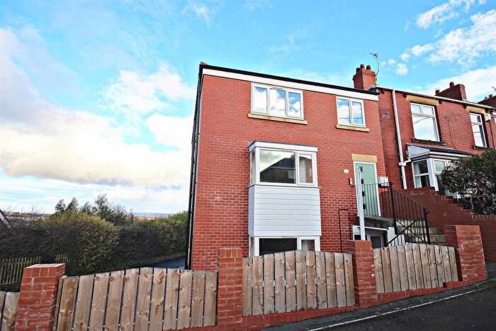 2 Bedroom Apartment To Rent In Findon Hill, Sacriston, Durham, DH7