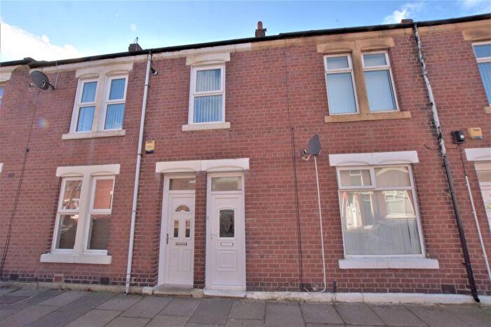 3 Bedroom Flat For Sale In Percy Street, Wallsend, NE28