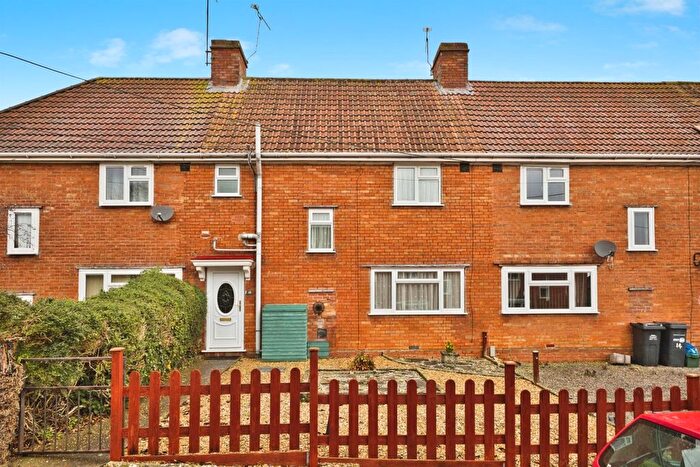 3 Bedroom Terraced House For Sale In Manor Road, Milborne Port, Sherborne, DT9