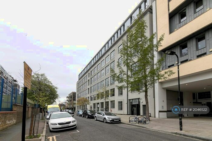 3 Bedroom Flat To Rent In The Textile Building, London, E9