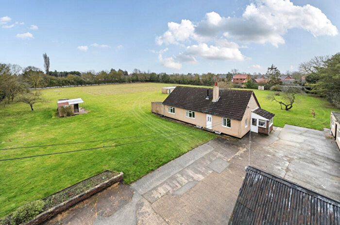 3 Bedroom Bungalow For Sale In Clay Lane, Bacton, Stowmarket, Suffolk, IP14