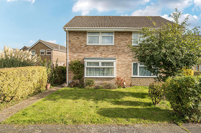 3 Bedroom Semi-Detached House For Sale In Royston Avenue, Eastleigh, Hampshire, SO50