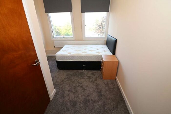 1 Bedroom Studio To Rent In Colonnade House, Sunbridge Road, BD1