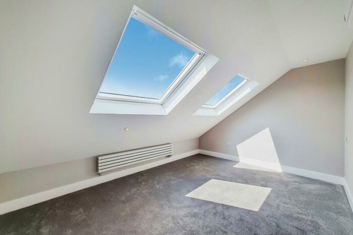 1 Bedroom Apartment To Rent In The Drive, London, Greater London, NW11