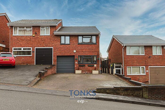 3 Bedroom Semi Detached House For Sale In Waterfall Lane, Rowley Regis, B65