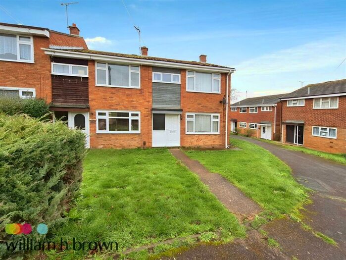 3 Bedroom End Of Terrace House To Rent In St Margarets Avenue, Stanford Le Hope, SS17