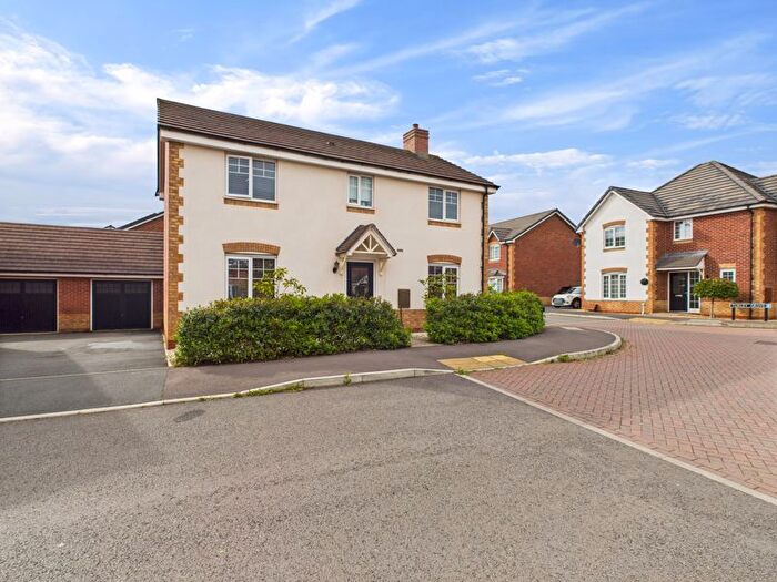 4 Bedroom Detached House For Sale In Watts Drive, Shifnal, Shropshire., TF11