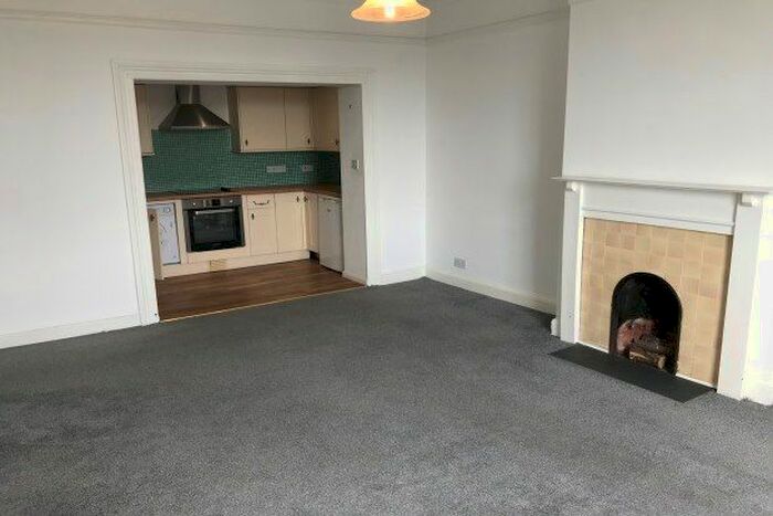 2 Bedroom Flat To Rent In Gloucester Row, Bristol, BS8