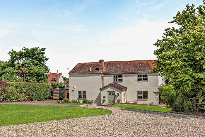 3 Bedroom Detached House For Sale In Ledbury Road, Tirley, Gloucester, GL19