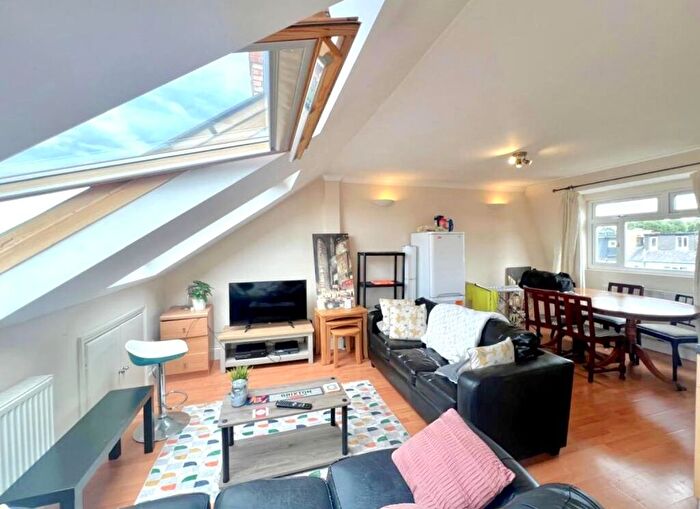 3 Bedroom Property To Rent In Montana Road, London, SW17