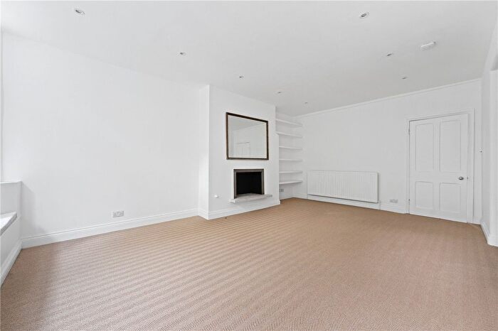 1 Bedroom Flat To Rent In Ladbroke Gardens, London, W11