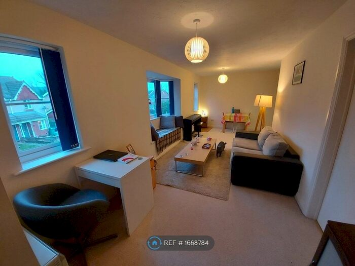 1 Bedroom Flat To Rent In Demesne Furze, Headington, Oxford, OX3