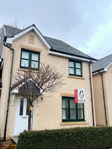 3 Bedroom Terraced House To Rent In Lady Campbells Court, Dunfermline, Fife, KY12