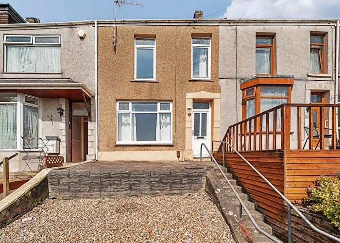 3 Bedroom Terraced House To Rent In Kinley Street, Swansea, SA1