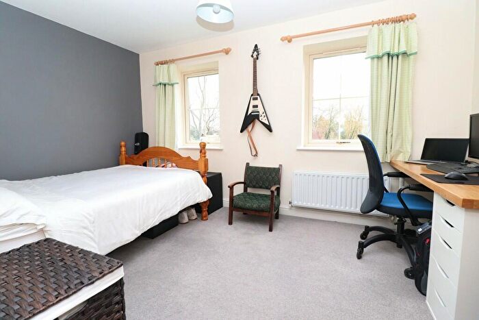 2 Bedroom Semi-Detached House For Sale In Hodson Close, Skellingthorpe, LN6