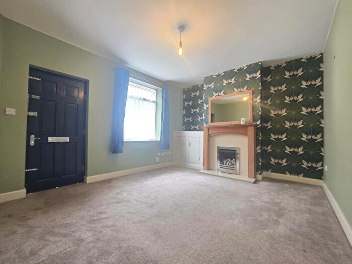 2 Bedroom Terraced House To Rent In County Road, Stafford, ST16