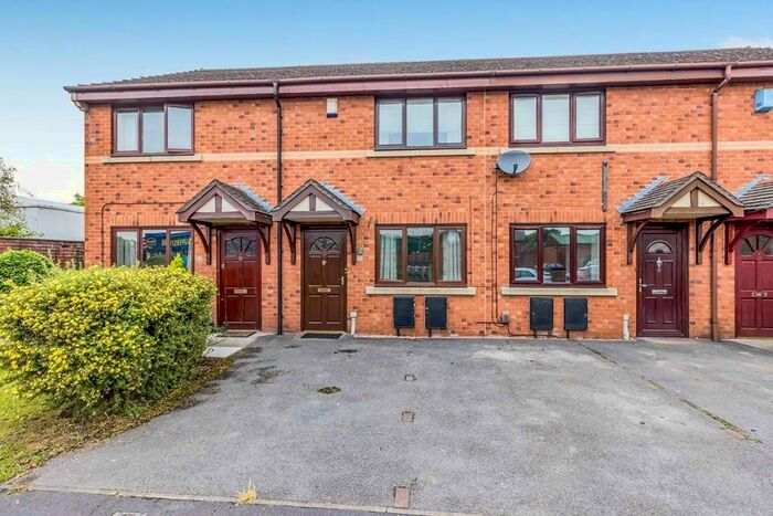 2 Bedroom Terraced House To Rent In Great Moor Street, Stockport, Cheshire, SK2