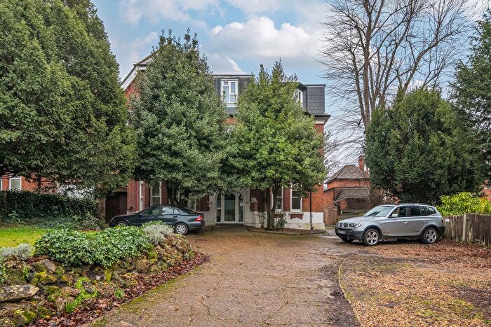 2 Bedroom Flat For Sale In Montpelier Road, London, W5