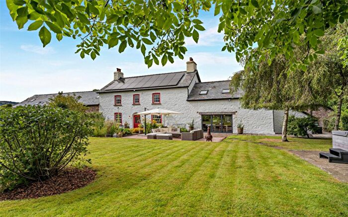 5 Bedroom Link Detached House For Sale In Cradoc, Brecon, Powys, LD3