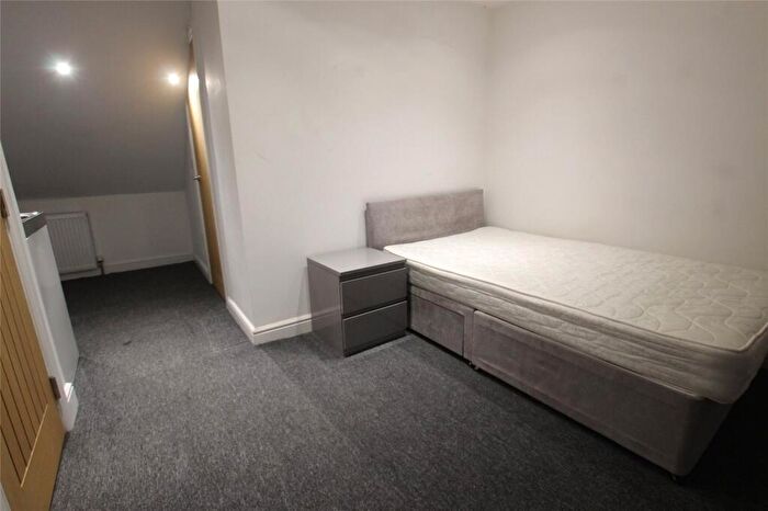 1 Bedroom Apartment To Rent In Court Road, London, SE9