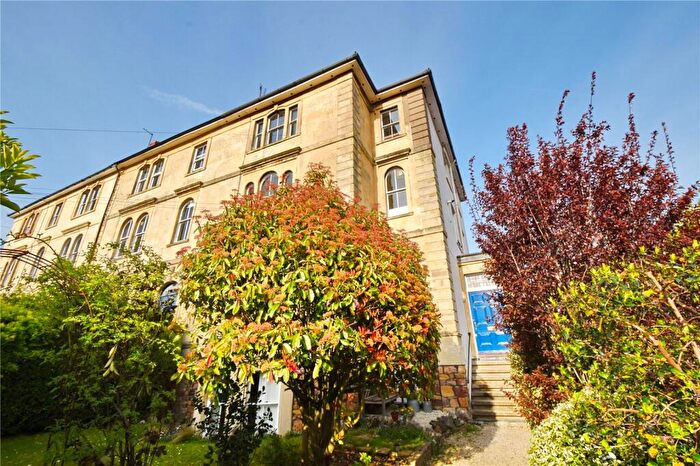2 Bedroom Apartment To Rent In Exeter Buildings, Bristol, Somerset, BS6
