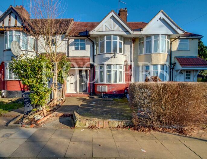 2 Bedroom Flat To Rent In Braemar Avenue, London, NW10