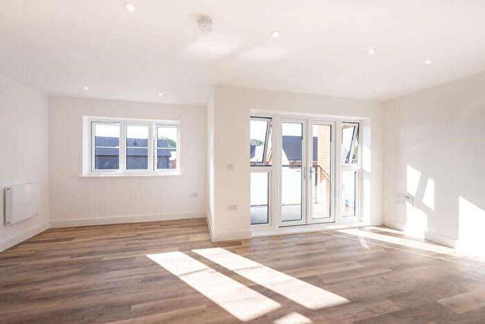 1 Bedroom Flat For Sale In So Resi Finchampstead, RG40