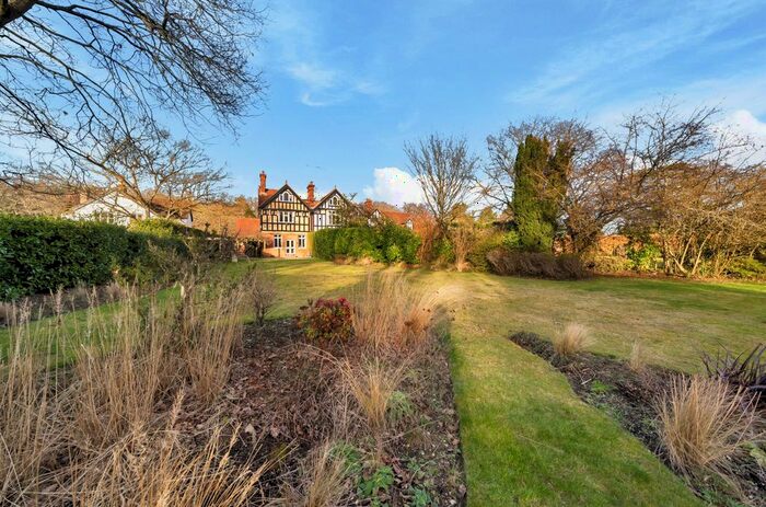6 Bedroom Semi-Detached House For Sale In Worplesdon, Guildford, Surrey, GU3