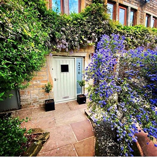 4 Bedroom Terraced House For Sale In Woodhead Road, Holmbridge, Holmfirth, HD9