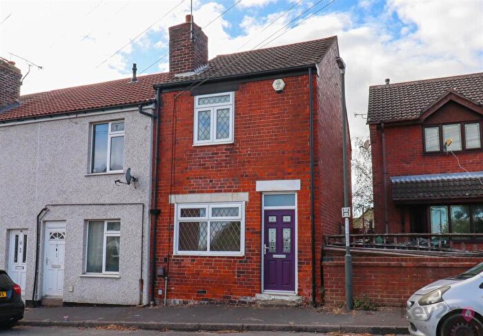 2 Bedroom End Of Terrace House For Sale In Neale Street, Clowne, Chesterfield, S43