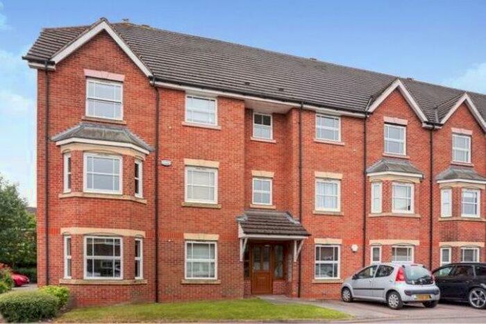 2 Bedroom Flat To Rent In Water Mill Crescent, Sutton Coldfield, B76