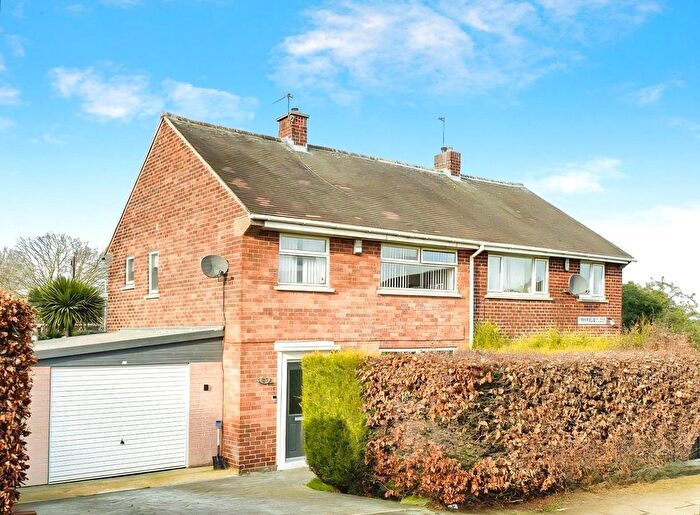 3 Bedroom Semi Detached House For Sale In Treefield Close, Rotherham, South Yorkshire, S61