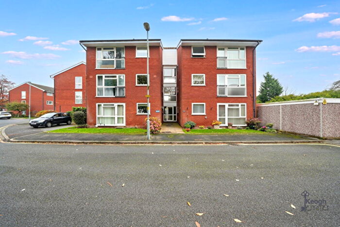 2 Bedroom Flat To Rent In Flat Farnborough Court, Mere Green Road, Sutton Coldfield, B75