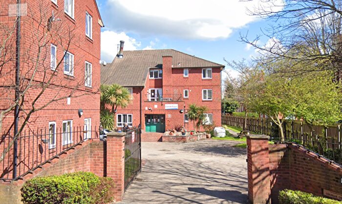 1 Bedroom Flat To Rent In Colville Court, Nottingham, NG1