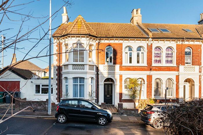 1 Bedroom Flat For Sale In Highcroft Villas, Brighton, BN1