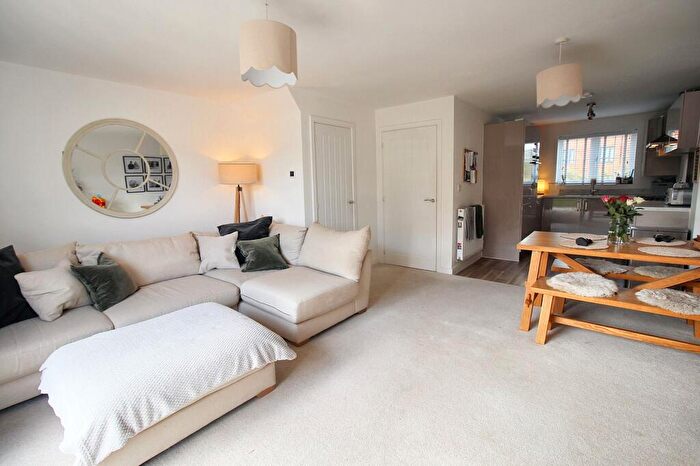 3 Bedroom Terraced House For Sale In Cleve Wood Road, Thornbury, BS35