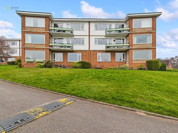 2 Bedroom Flat For Sale In Brooks Road, Wylde Green, B72